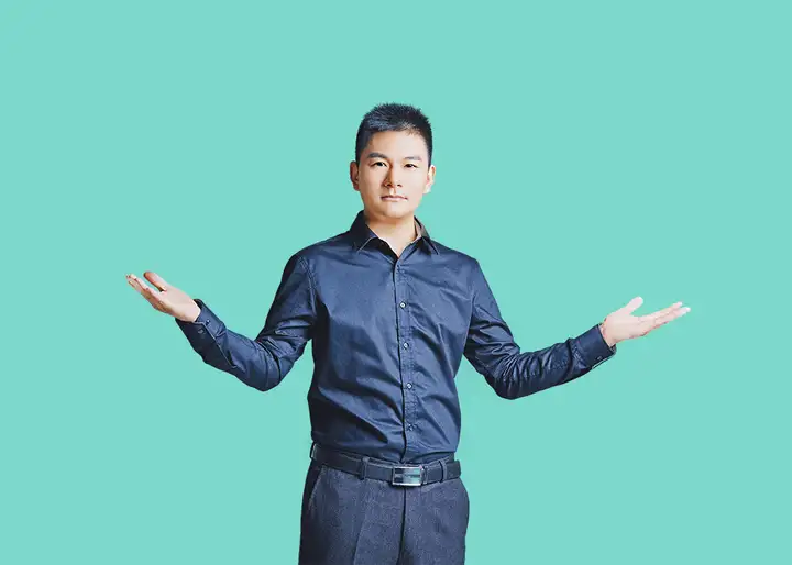 王殿武:穷人改命,不仅需要苦熬、努力,还需要远走他乡